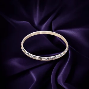 Geometric cut pattern 92.5 sterling silver kada for men