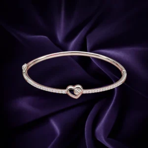 Heart design bracelet for girls