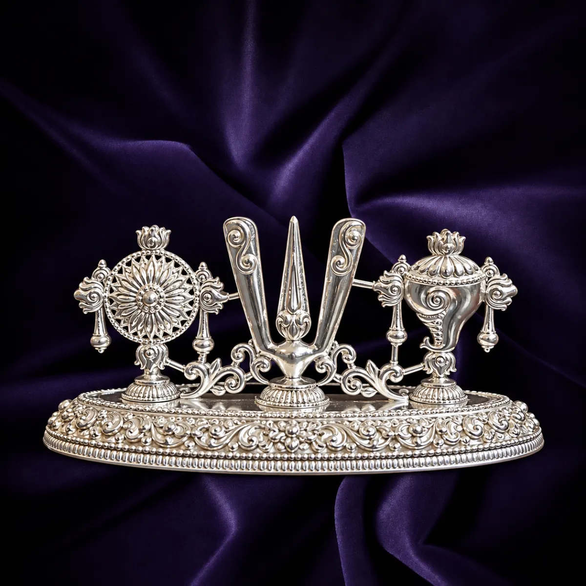 Silver Shankha Chakra Namam symbol of Lord Vishnu